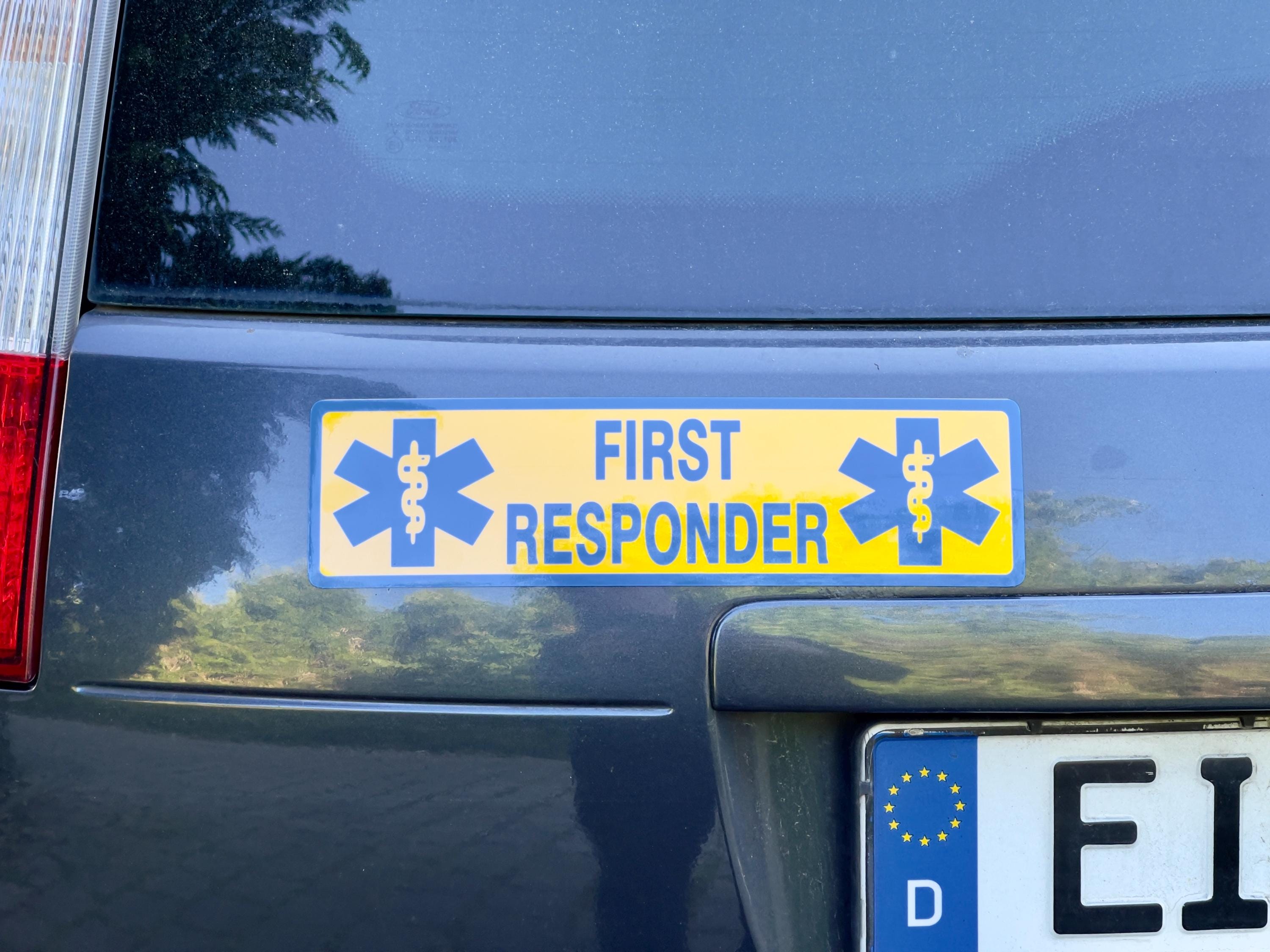 Magnetschild „FIRST RESPONDER“  reflektierend blau-gelb 30 x 8 cm