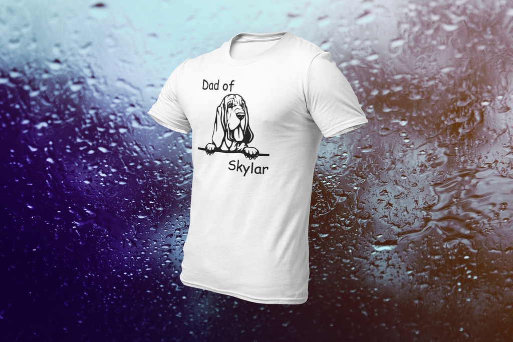 T-Shirt MOM of / DAD of "Name" Ihrer Fellnase  und Hunderasse - personalisiert