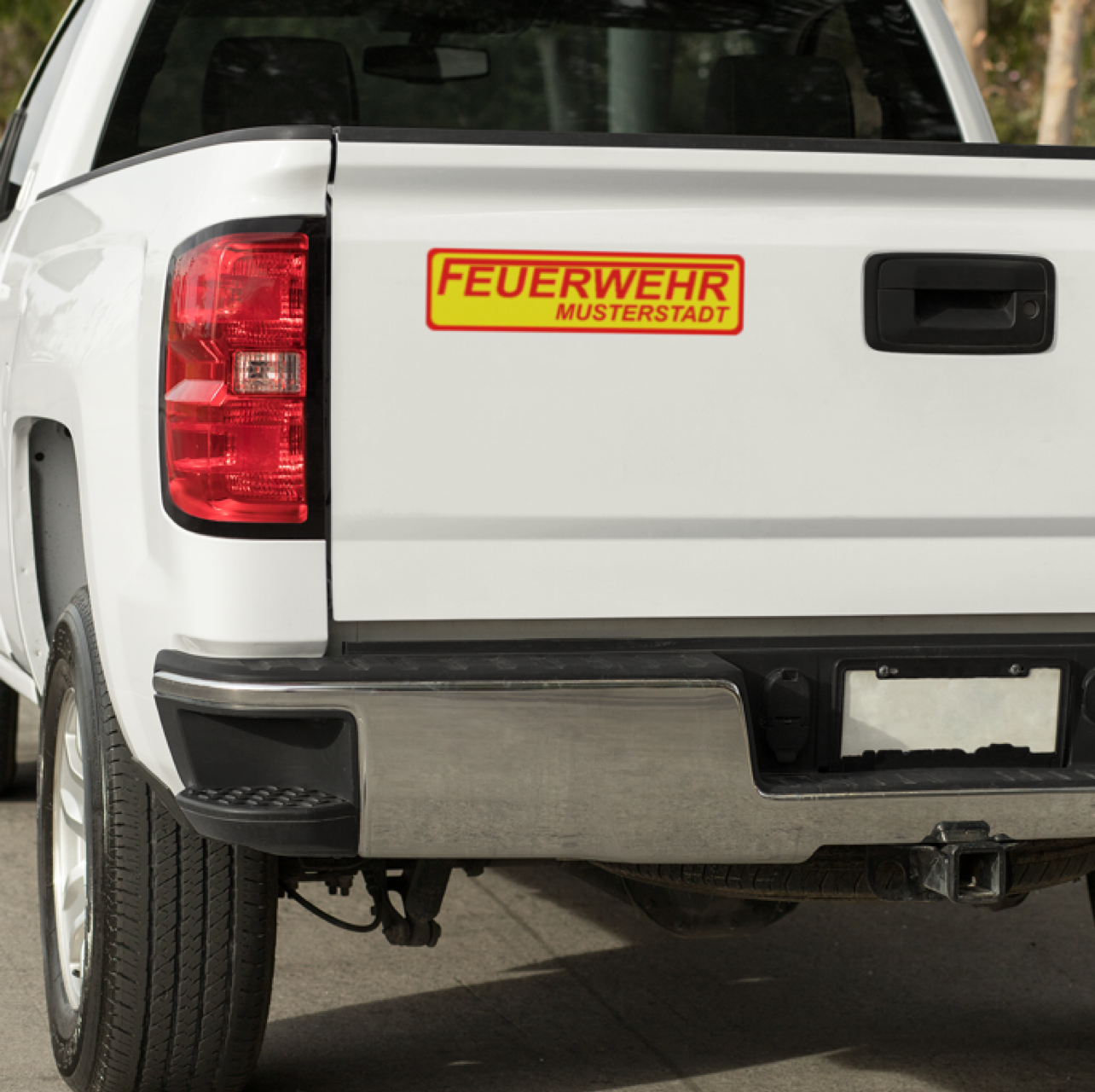 Magnetschild FEUERWEHR mit Ortsname reflektierend 30 x 8 cm